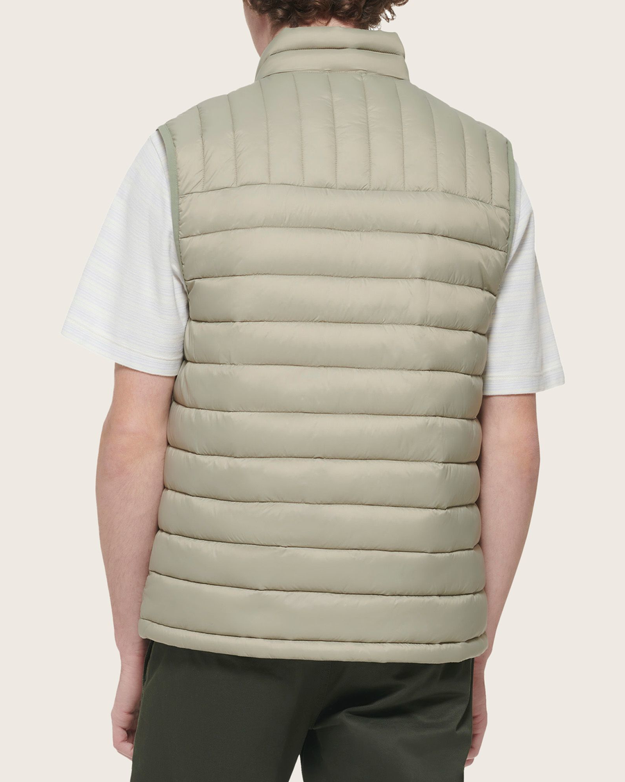 (image for) Unique Packable Puffer Vest